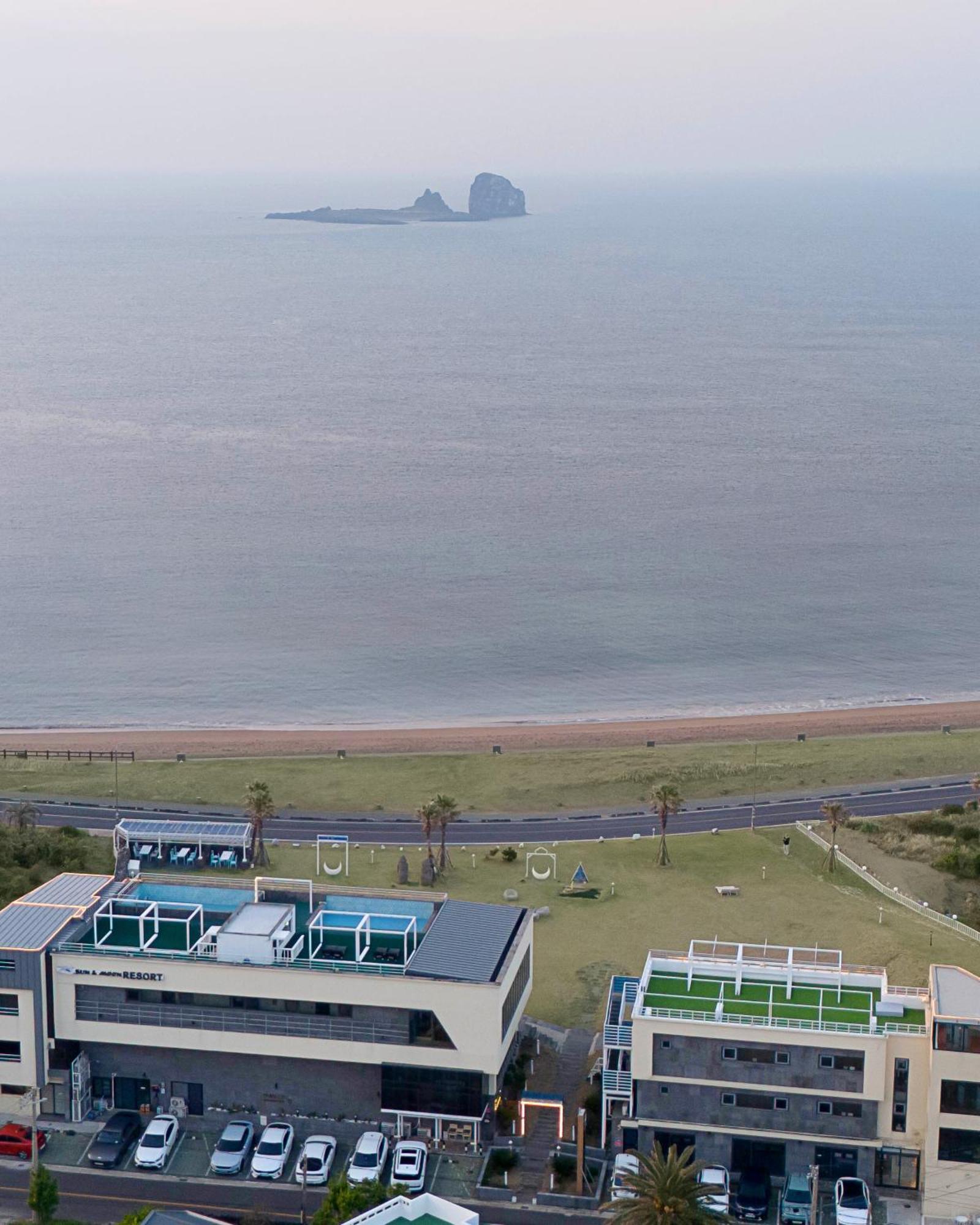 Sun And Moon Resort Seogwipo Zewnętrze zdjęcie